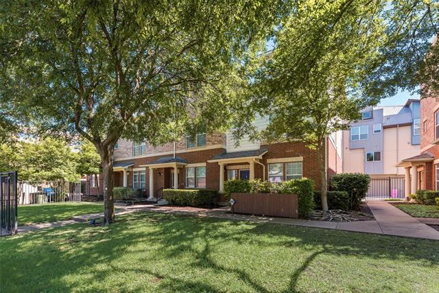 Building Photo - 4904 Live Oak St