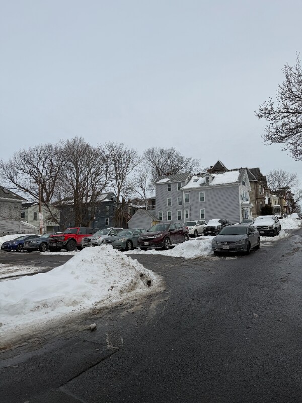 Building Photo - 27 Bowdoin St