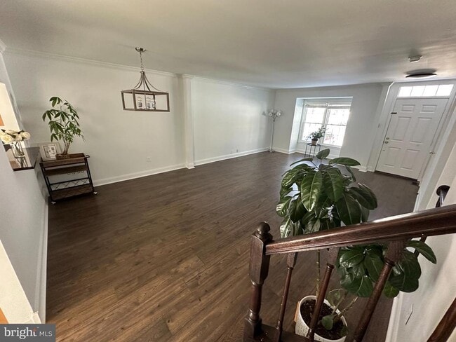 Building Photo - 4713 Columbia Rd