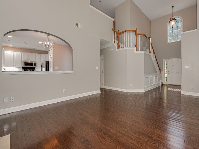 Building Photo - 2124 Sablewood Dr
