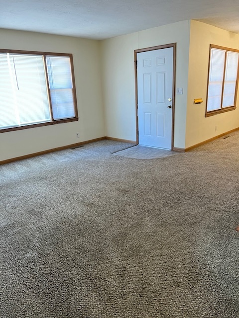 Living Room - 1935 S Wedgewood Ave