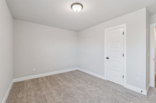 Building Photo - 19701 Brookville Dr