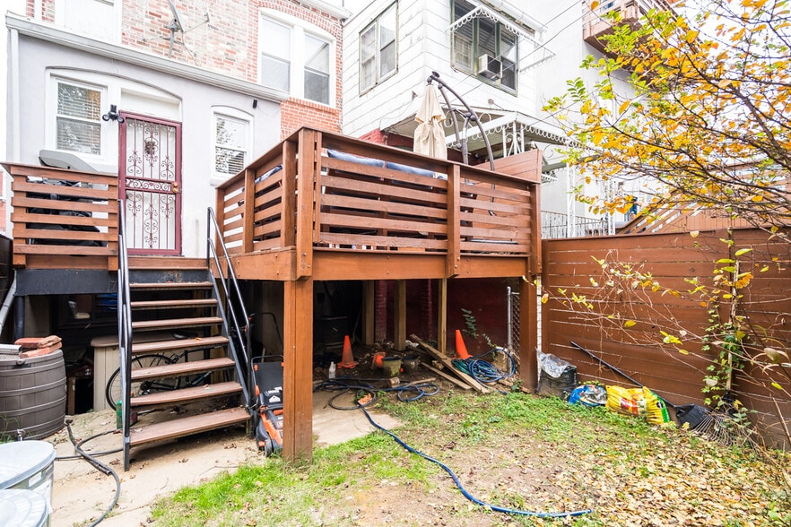 Building Photo - 3608 11th St NW
