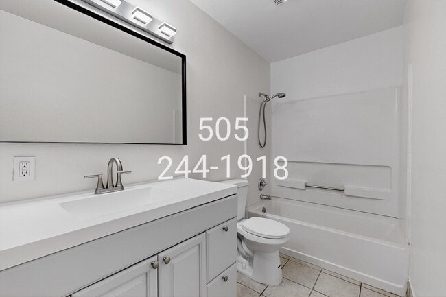 Building Photo - 8503 Menaul Blvd NE