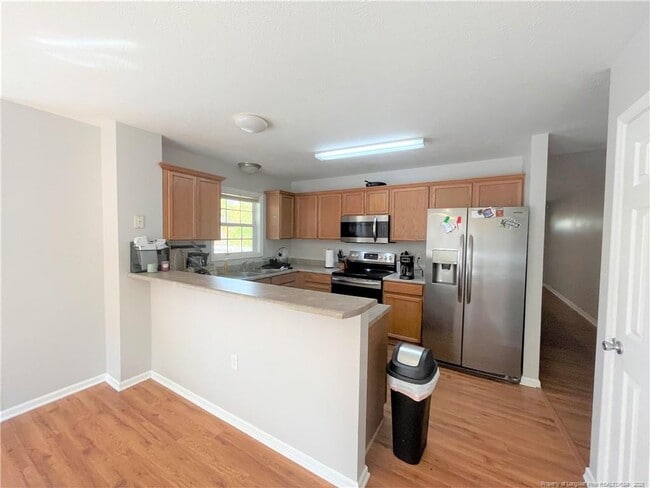 Building Photo - 366 Colonial Hills Dr