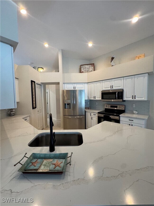 Building Photo - 21489 Sheridan Run