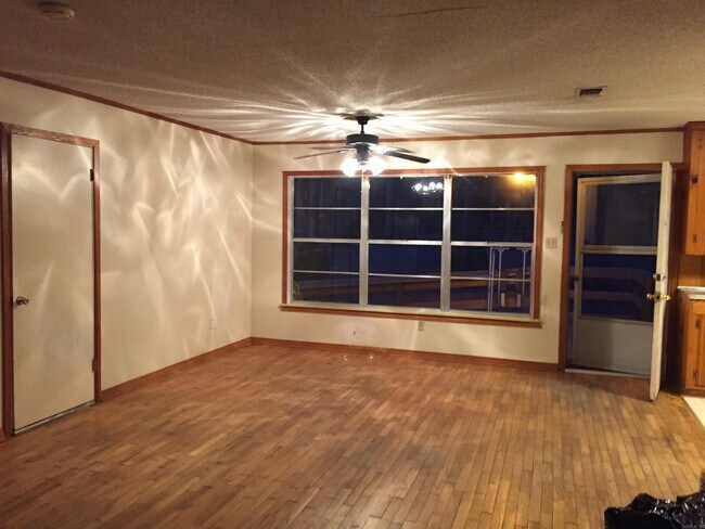 Building Photo - 131 Snug Harbor Cir