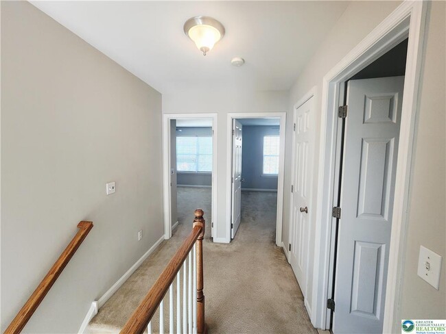 Building Photo - 254 Blue Sage Dr