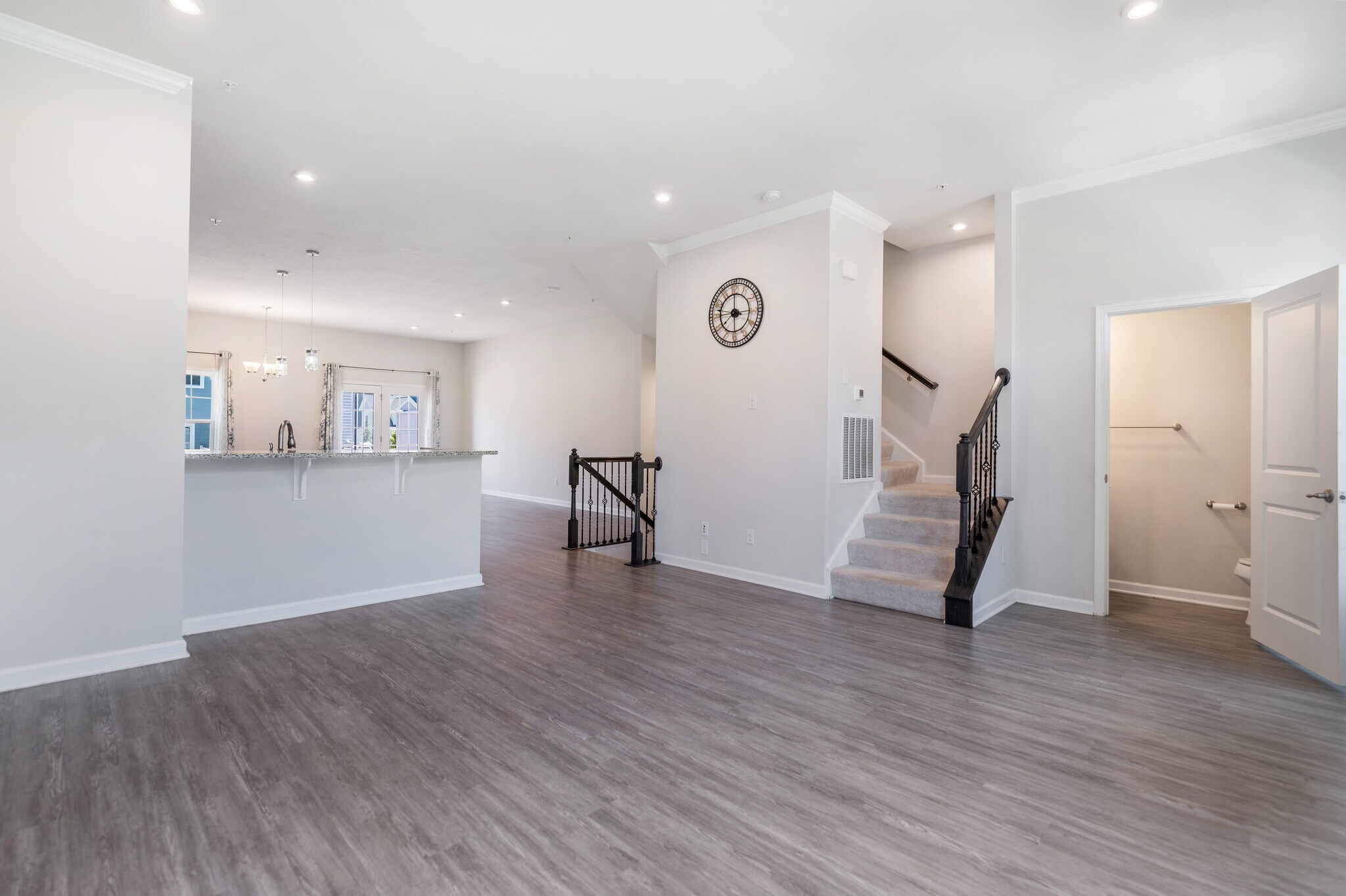 Building Photo - 521 Tuscarora Rd