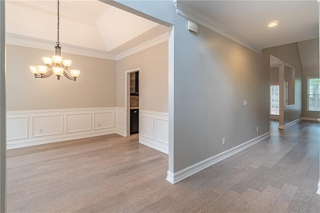 Building Photo - 205 Vickery Way