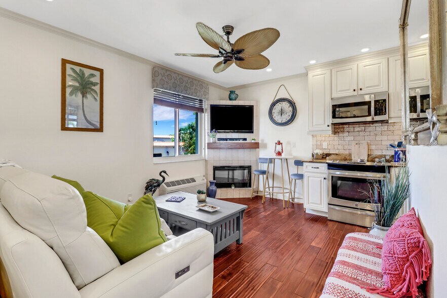 Building Photo - 25000 Tamiami Trl E
