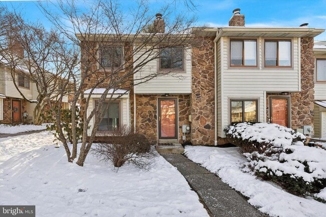 Building Photo - 23 Flintlock Ln