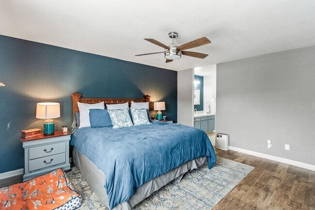 Building Photo - 5005 Georgi Ln