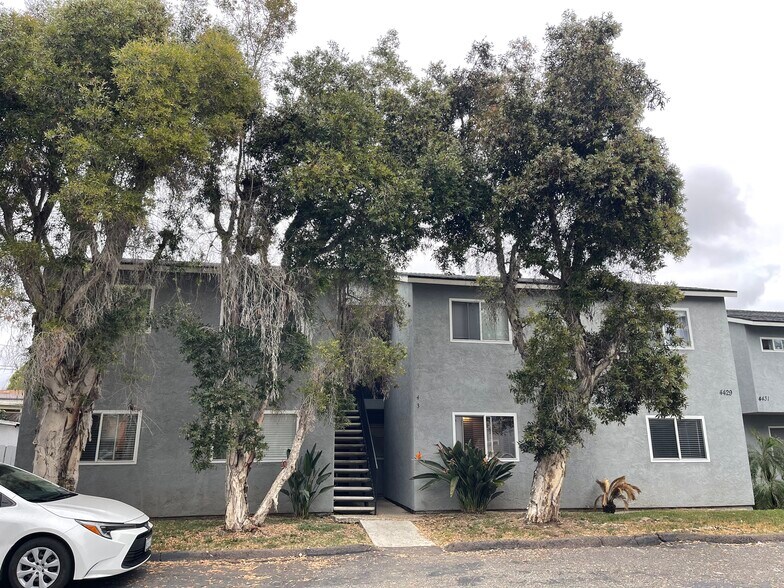 Building Photo - 4429 Tremont St