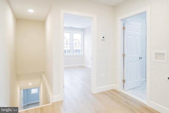 Building Photo - 6515 Torresdale Ave