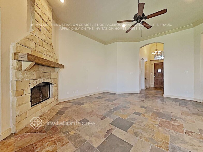 Building Photo - 105 Prairie Dunes Dr