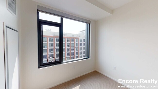 Building Photo - 345 Harrison Ave