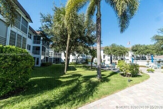 Building Photo - 1501 S Ocean Blvd