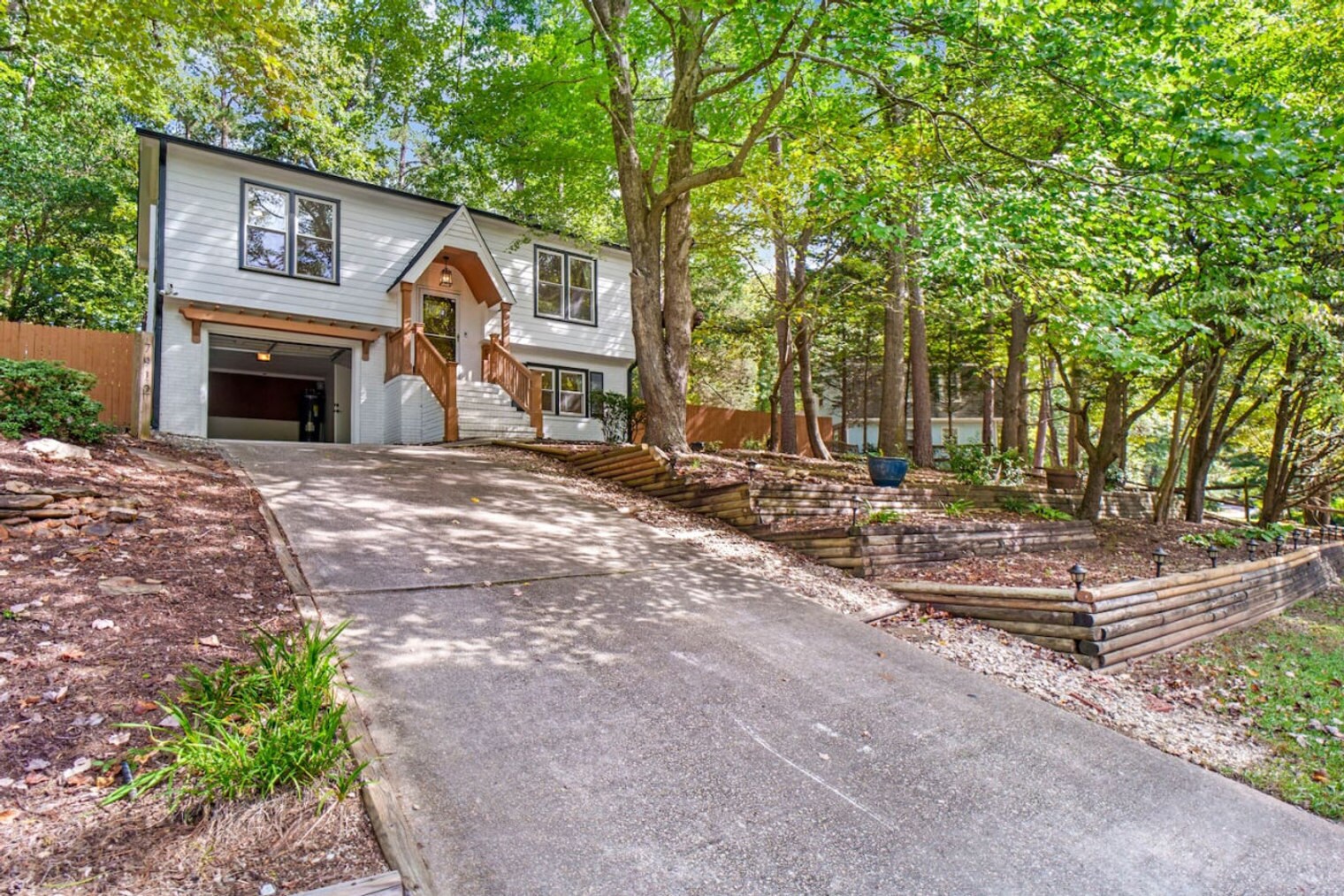 Building Photo - 7912 Brandyapple Dr