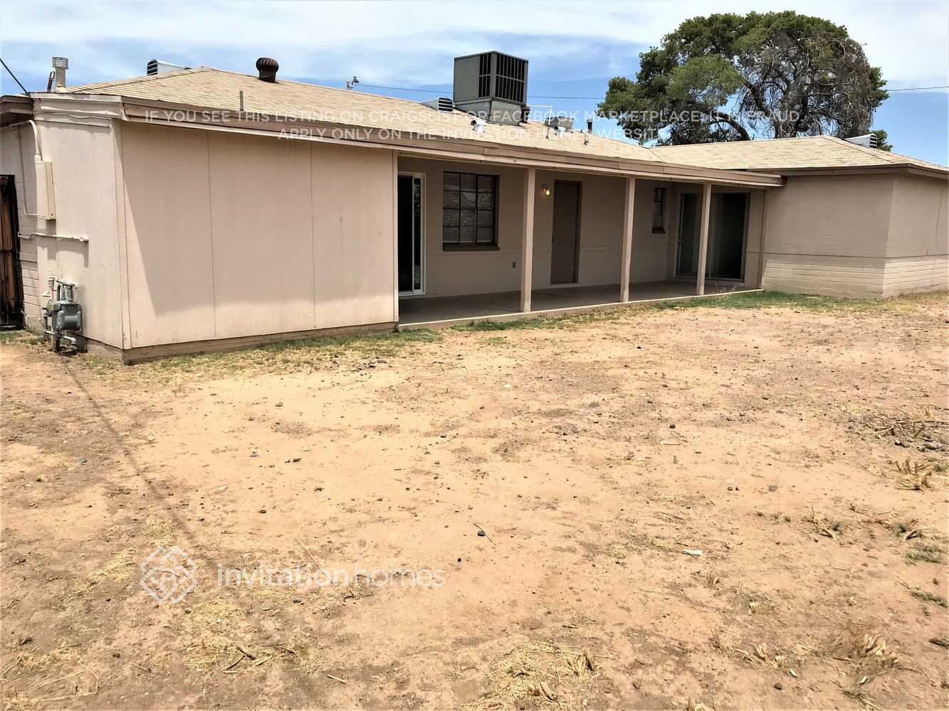 Building Photo - 3409 W Poinsettia Dr