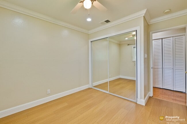 Building Photo - Turnkey Home with Natural Light & Upgrades...