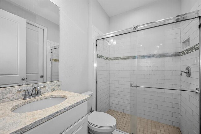 Building Photo - 13760 Stevenson Ln
