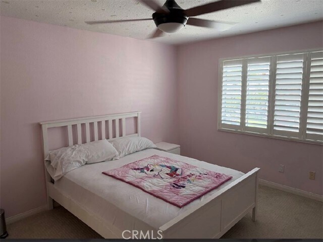 Building Photo - 1046 S Mountcrest Ct