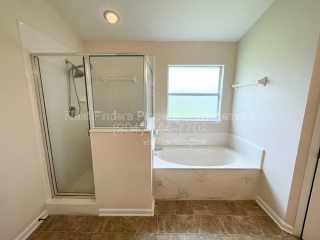 Building Photo - 12177 Deeder Ln