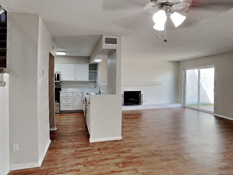 Building Photo - 3225 62nd St