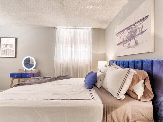 Building Photo - 133 Wild Palm Dr