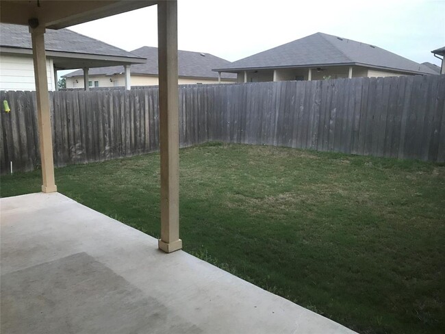 Building Photo - 610 Jack Rabbit Ln