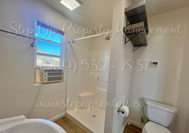 Building Photo - 8440 Ponderosa Way