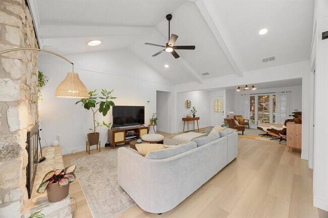 Building Photo - 1514 Desert Quail Ln