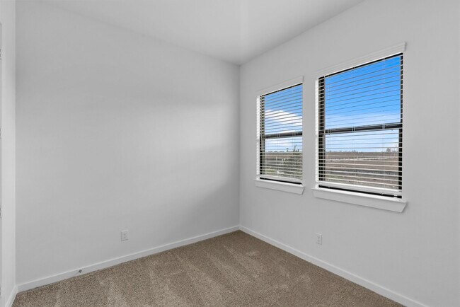 Building Photo - 3311 Loam Ln