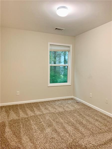 Building Photo - 2534 Winslow Ridge Dr NE