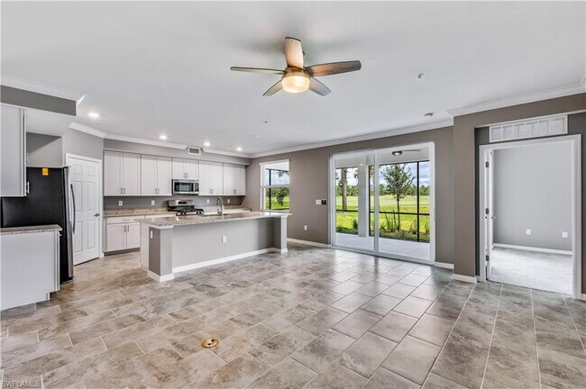 Building Photo - 15927 Grassland Ln