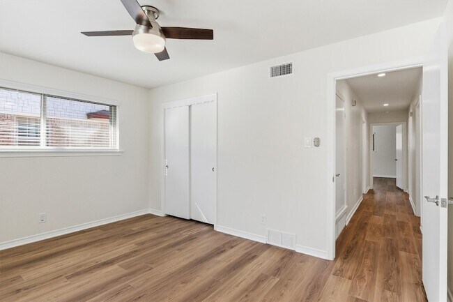 Building Photo - 8739 Ukiah Dr