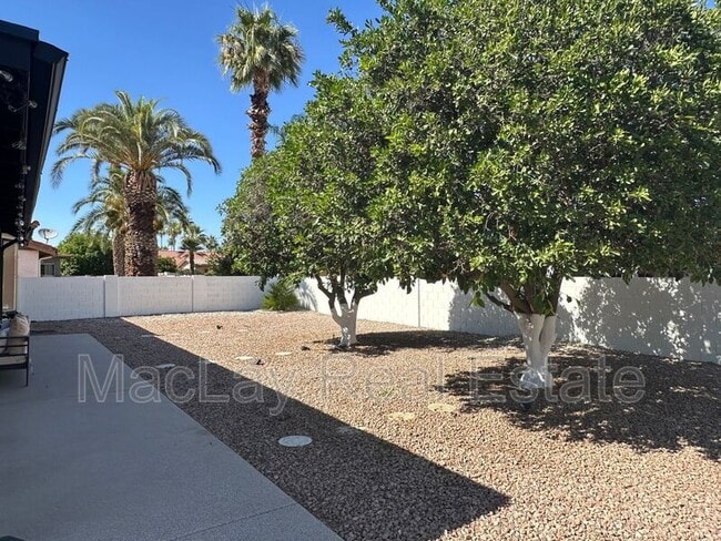 Building Photo - 26001 S Beech Creek Dr