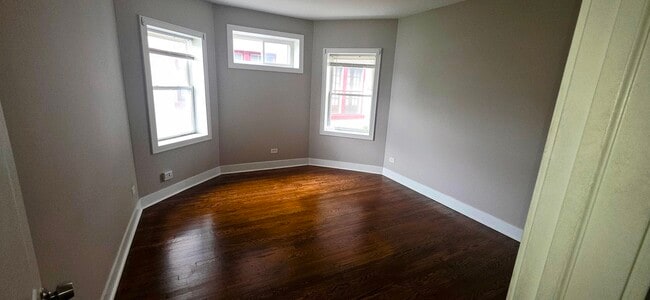 Building Photo - 5700 S Cicero Ave