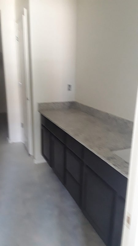 Building Photo - 458 W Whitetail Dr