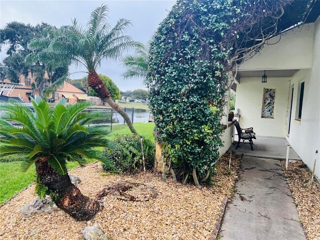 Building Photo - 832 Palm Harbor Ct