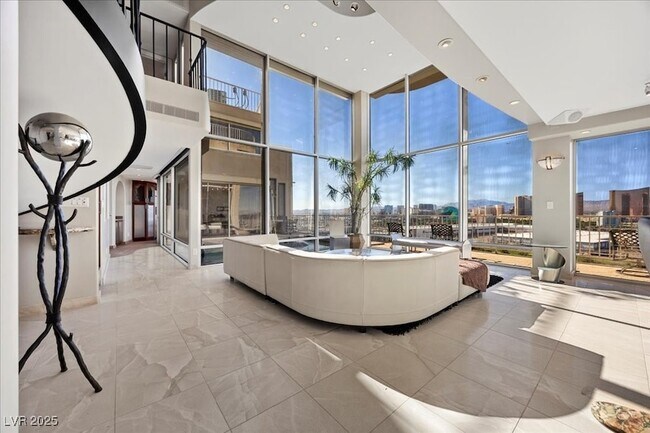 Building Photo - 3111 Bel Air Dr