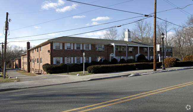 Primary Photo - Edgewater Terrace Apartments