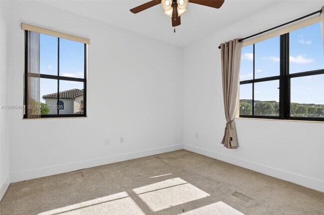 Building Photo - 9886 W 34th Ave