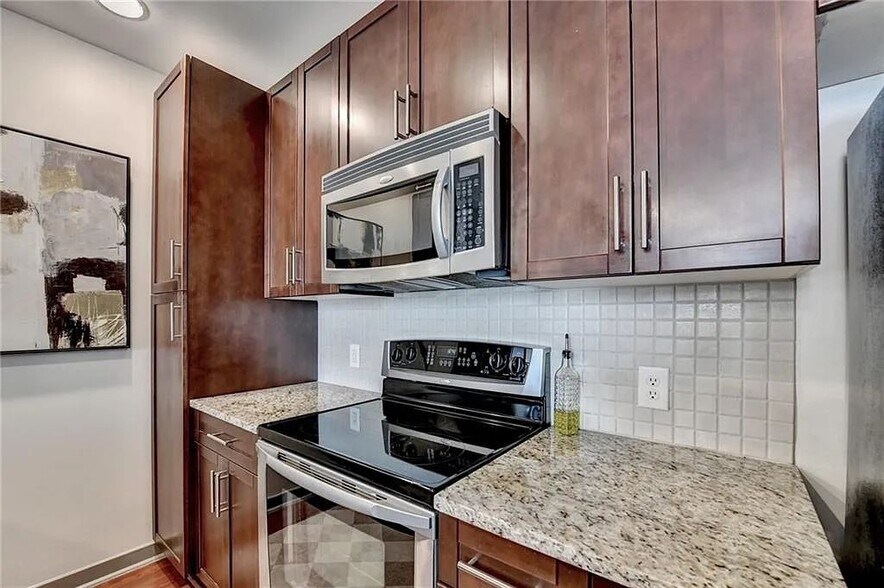 Building Photo - 855 Peachtree St NE