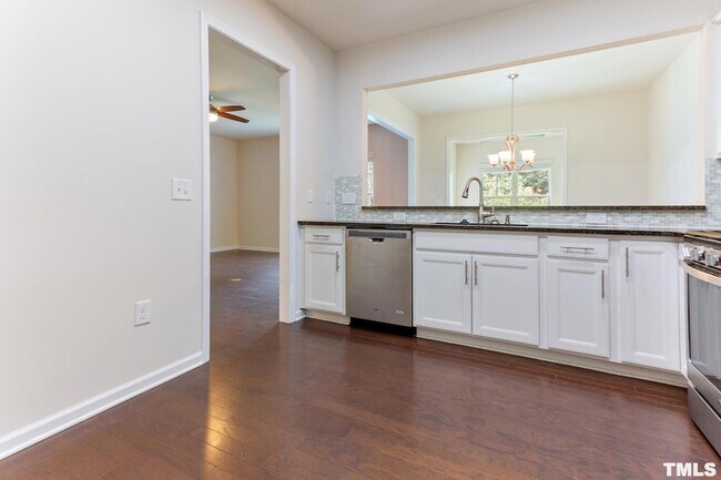Building Photo - 224 Lynchwick Ln