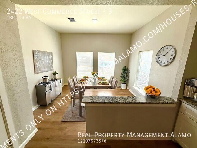 Building Photo - 2422 W Commerce St