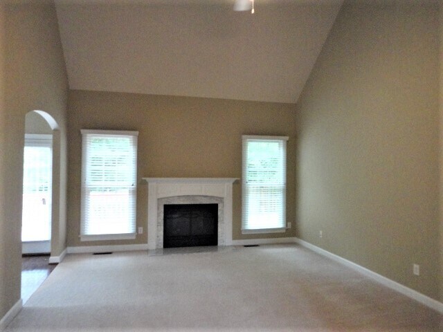 Building Photo - 1105 Crystalwater Dr