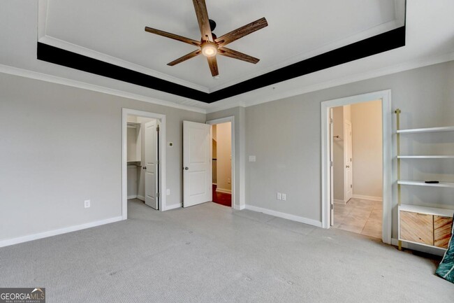 Building Photo - 2083 Holtz Ln