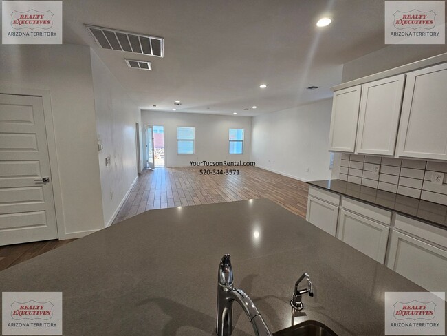 Building Photo - Hanson Ridge - Vail School District - 4/2 Near I-10 and Colossal Cave Rd North